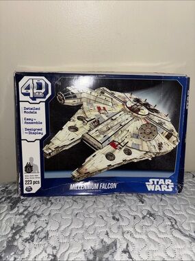 Star Wars Millennium Falcon 4D Model Kit